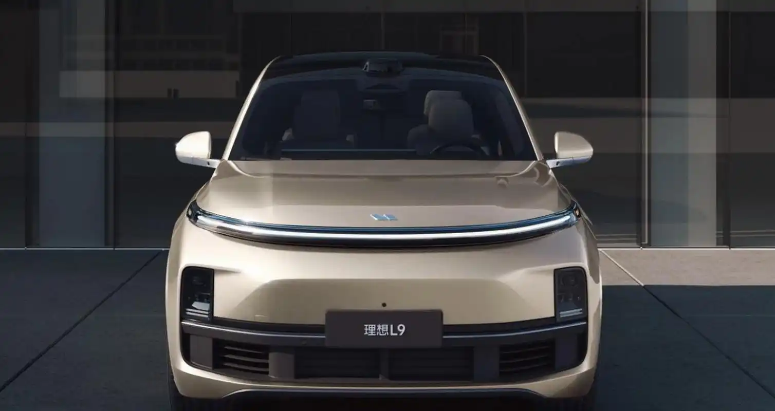 理想l9 pro 汽车8月3日正式上市,并在8月7日已开启交付:标配空悬电视