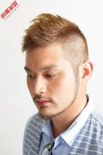 有胡子的男人剪什么发型好看胡渣男士发型图片