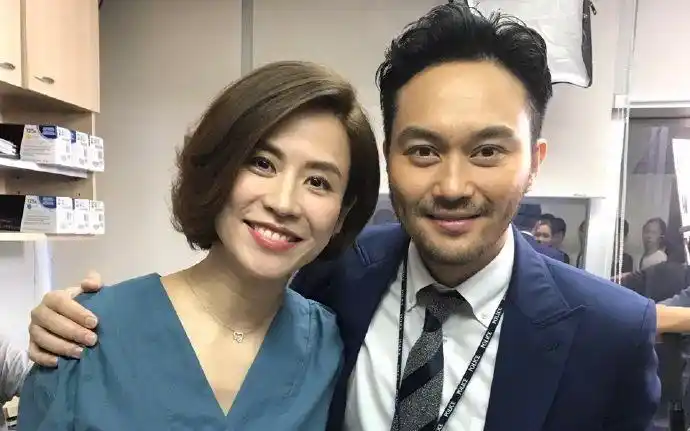 【张智霖×宣萱】 场外视频剪辑_哔哩哔哩_bilibili