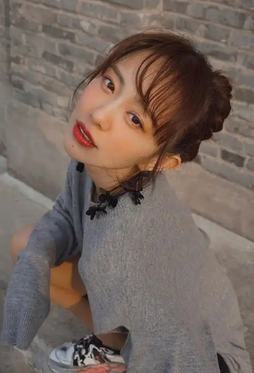 原创 梦昕薇时尚生活 昨天 我要分享 模特出身的孙耀琦,不仅可爱又