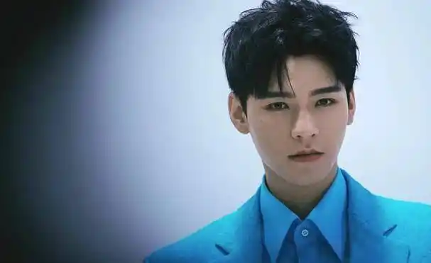 1娱瓜:钟汉良热巴龚俊成毅王一博唐嫣张若昀金晨毛晓彤丁禹兮_行程表