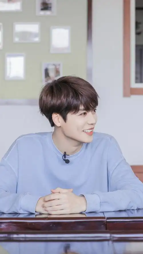 倒数三二一醉倒在林彦俊的酒窝里