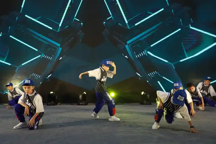 stc街舞2020万达广场汇演