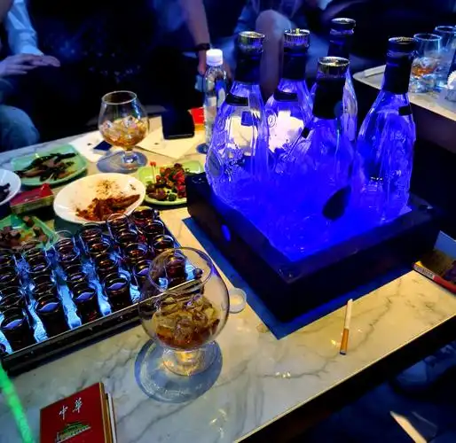 91西安playhouse酒吧探秘95