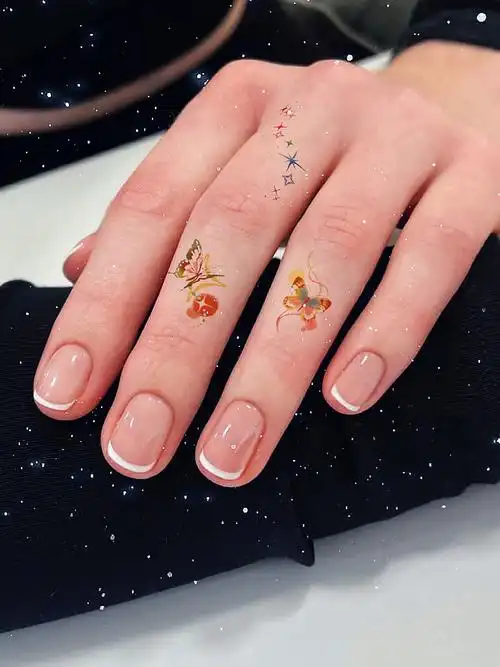 彩色纹身贴 | 手指纹身贴纸#纹身也清新  #纹身贴  #女生纹身