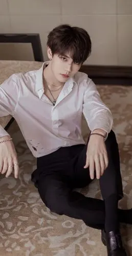 林彦俊:青涩年华