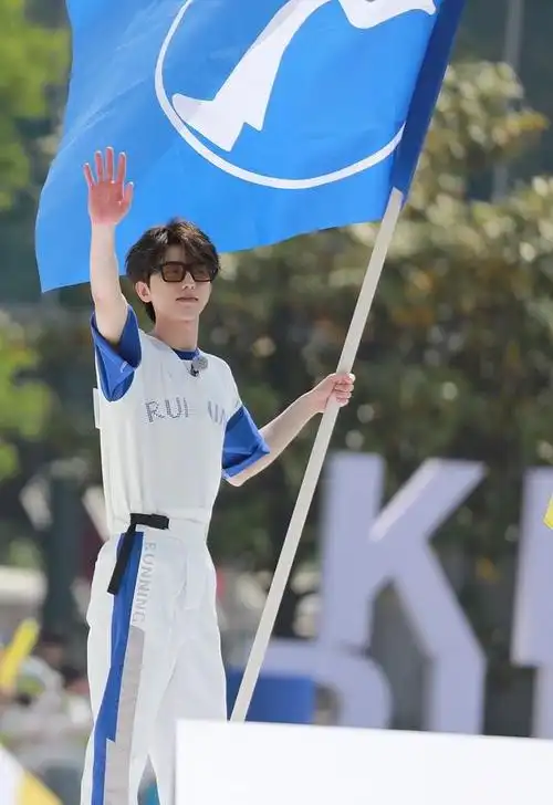 奔跑吧后期剪辑,蔡徐坤镜头全被剪光