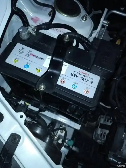 五菱宏光s15提车作业申精