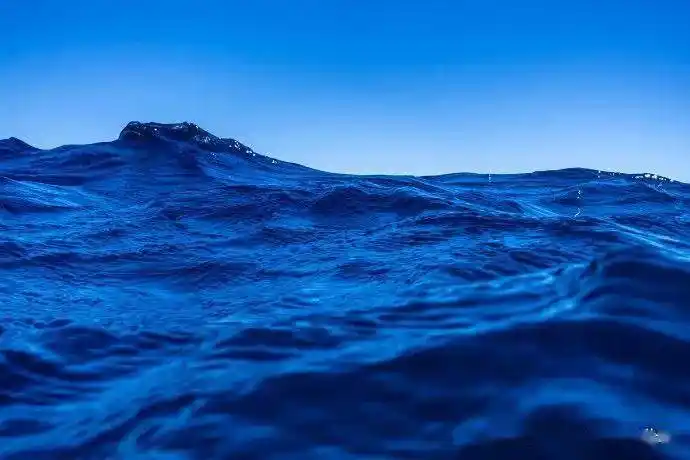 摄影作品欣赏·深蓝色的大海
