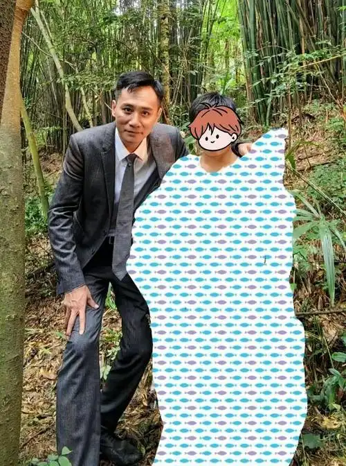 刘烨法国妻子近照太苍老白发明显像老太太儿女气质酷似流浪汉