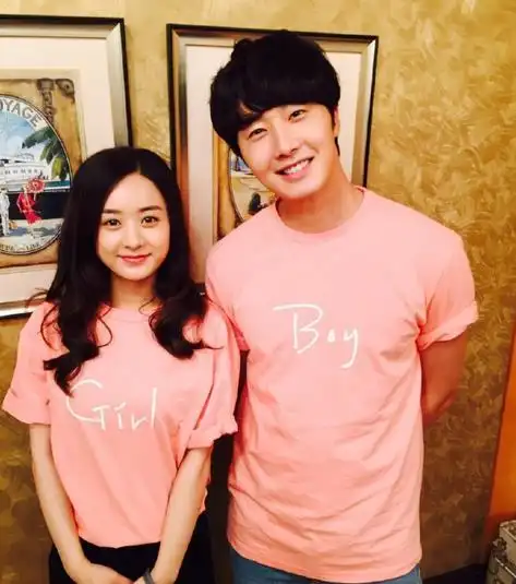 图丁一宇赵丽颖电视剧火爆两人亲密似情侣