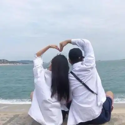 宿醉?唯美浪漫情侣头像/ 把你藏进我梦里 天亮也带不走你_情侣头像_我