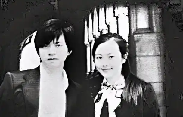 李健妻子孟小蓓5岁与李健相识相伴几十年至今没房没孩子