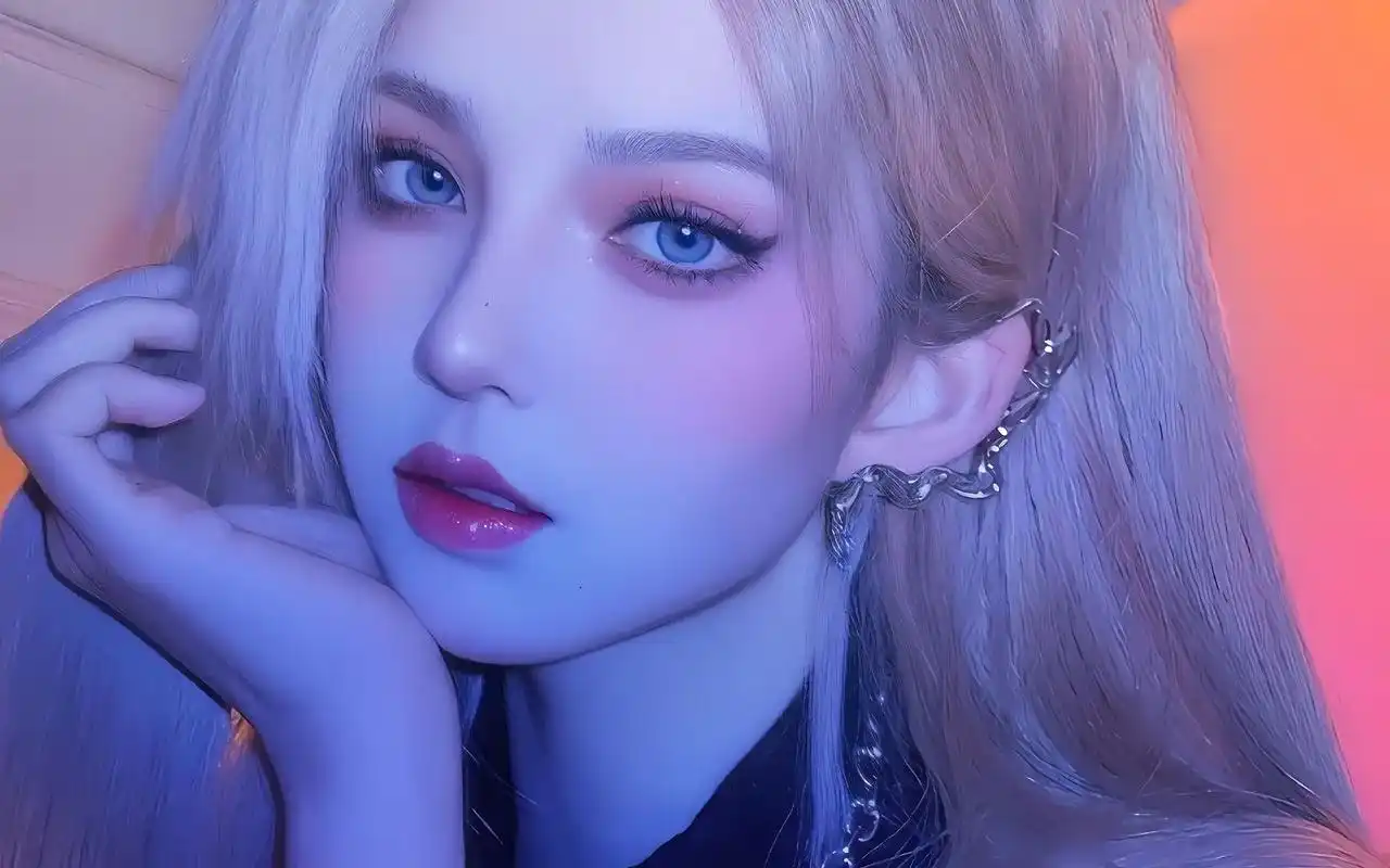 一些#美女 #小姐姐 的#电脑壁纸  - 抖音