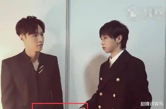 张艺兴新剧照被扒,将他费尽心思隐藏的事情揭开_身高_网友_cm