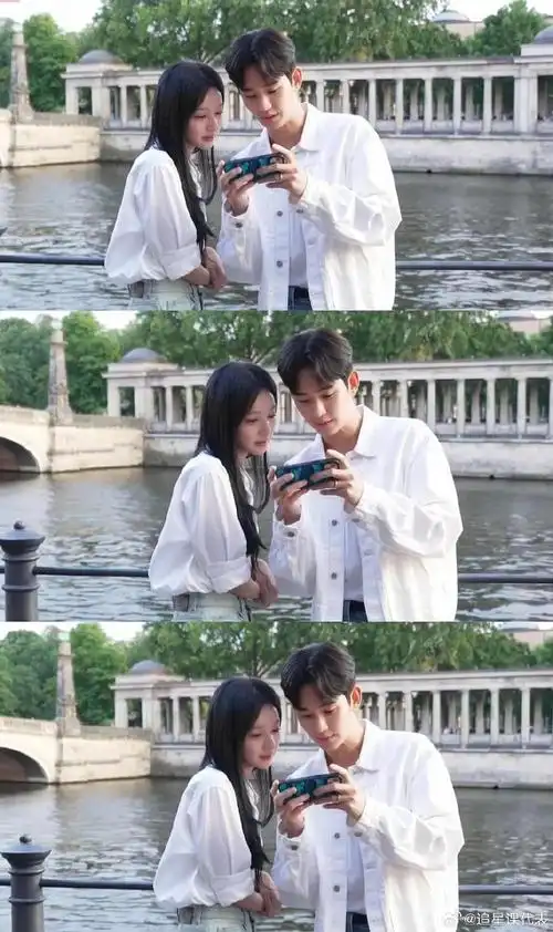 金秀贤盯金智媛的眼神