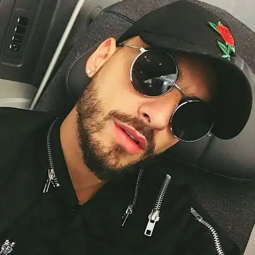 黑帽墨镜大胡子男人味头像