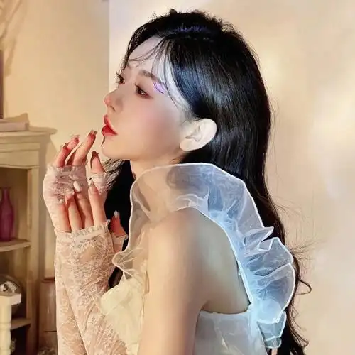 一组超美腻的女生头像请签收