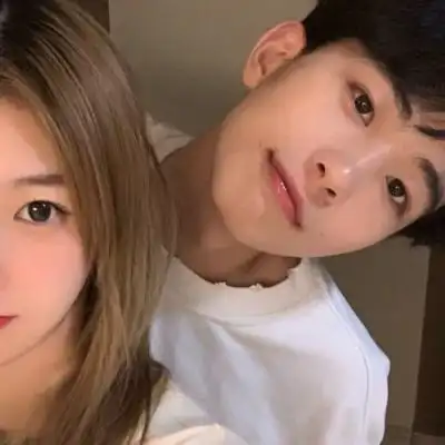 好看的超甜双人情侣头像真人图片