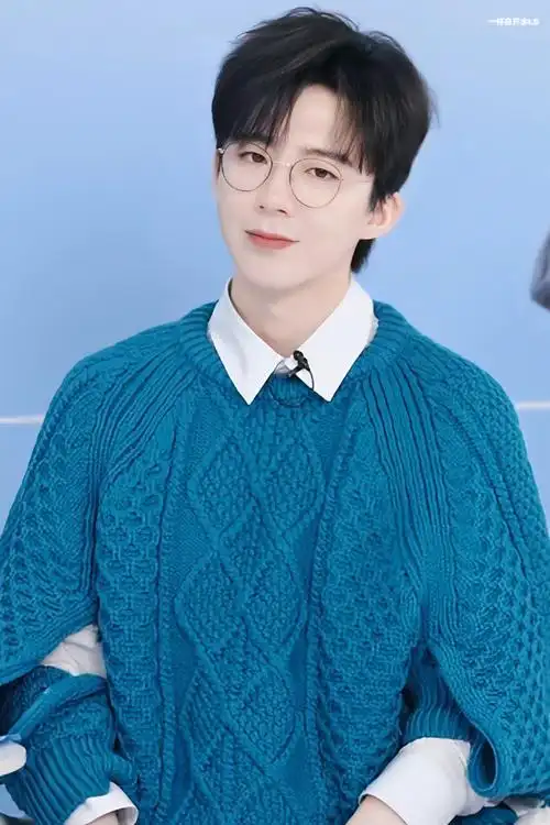 刘宇宁 | 20231103纯甄直播①帅气又可爱的蓝莓饱饱08@摩登兄弟