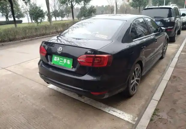 大众速腾 2013款 2.0t 自动 (国Ⅳ)