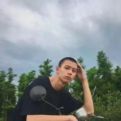 社会潮男寸头头像,男生头像图片-回车桌面