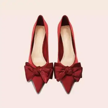婚鞋女平底尖头平底鞋女单鞋浅口蝴蝶结绸缎秀禾服婚鞋女结婚新娘 酒