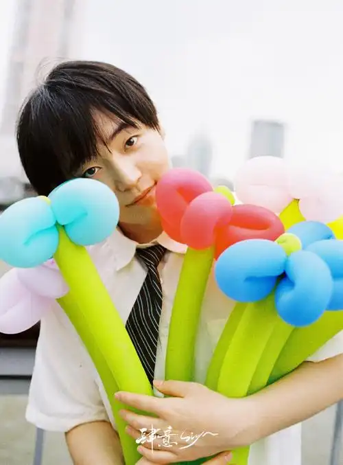 风袖电子刊首封##肆意siyi