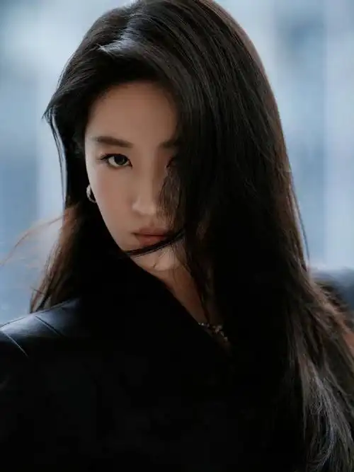 刘亦菲黑色西装裙##刘亦菲西装裙