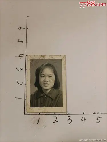 50年代女士证件照_老照片_图片收藏_回收价格_7788老照片