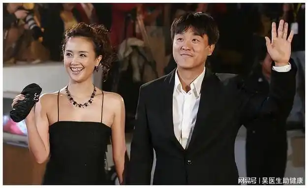 "自己因一顿饭娶了宝"李海洋也没有丝毫抱怨,对此何冰也经常感觉