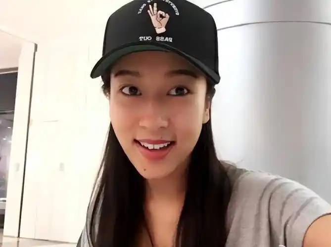 白了不止两个度,辣妹女王范全无满满素人感_皮肤_观众_中国人