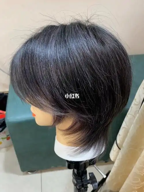 短发   #狼尾鲻鱼头   #鲻鱼头   #狼尾   #日系短发   #女生短发发型