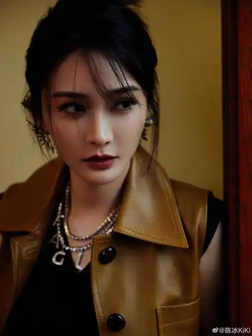 内地歌手陈冰在2014年参加选秀节目《中国好声音》,因演唱五月天的