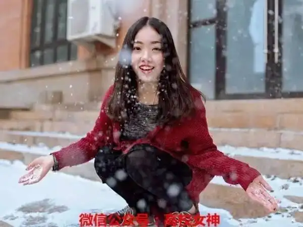 清华大学女神陈苏娅,有样貌才华看完分分钟自卑!