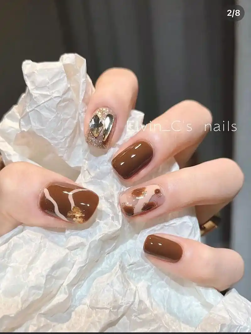 图二三室内; 图四室外; 本人手黑黄,极力推荐这个颜色的 很棒很好看