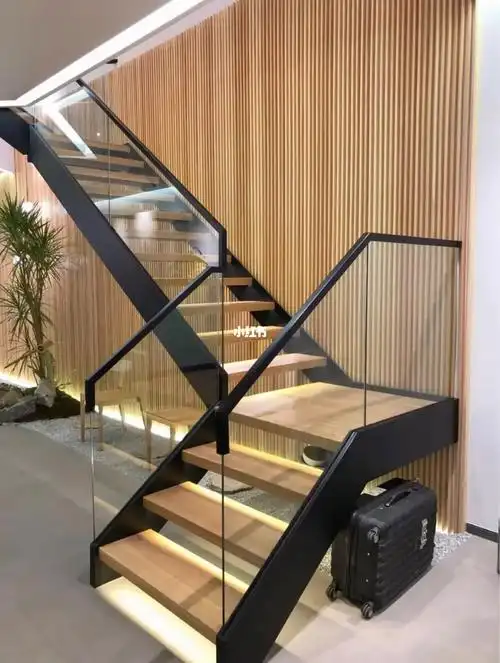 钢木楼梯实木踏步玻璃扶手极简网红