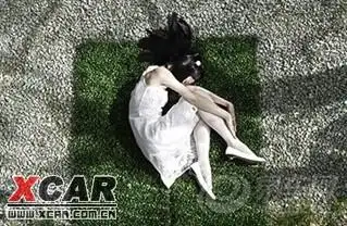 症状四个以上者的就是严重缺乏安全感的女人: 喜欢抱着东西蜷缩着睡觉