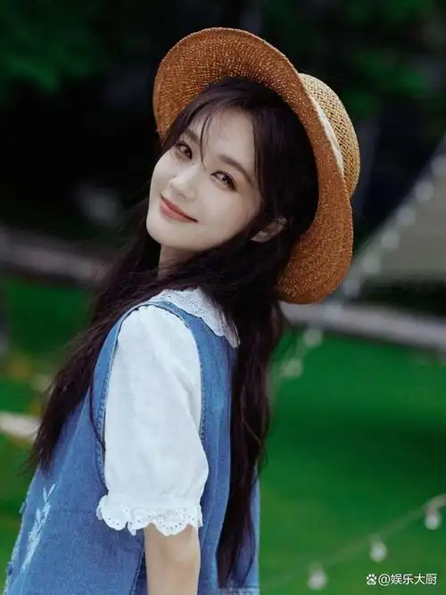 网评8位「笑起来最美」女星!赵露思,李一桐笑容超有感染力