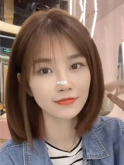 减龄又显气质的中短发发型短发发型