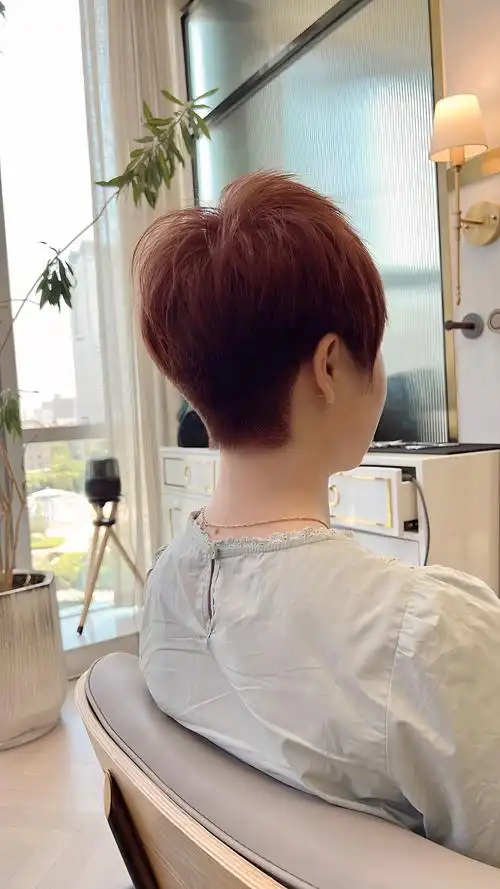 露耳超短发!长沙剪短发去哪里!今日沙龙短发作品!# - 抖音