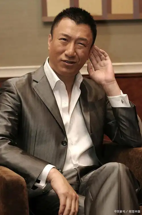 孙红雷国外定居,回应道:"我只是在寻找新的发展机会.