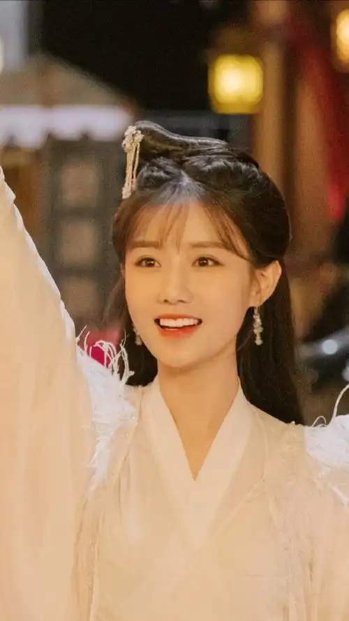 且听凤鸣 朝歌 陈意涵