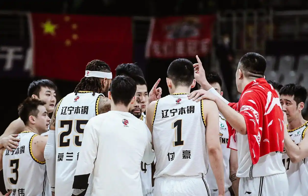 2500万换来建队核心!场均11 8,接班丁彦雨航!辽宁男篮后悔吗?