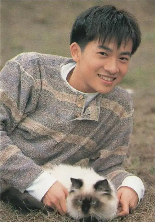 学生时代的苏有朋有多绝#年轻时候的苏有朋,当时养成系的顶流了吧