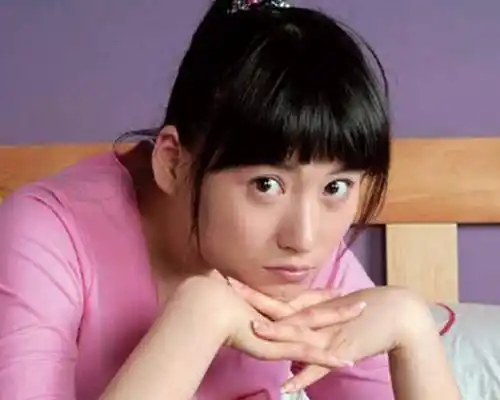 还记得家有儿女里的夏雪吗她现在长这样