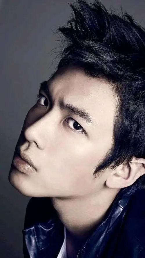 八组为什么没人关注柯震东?