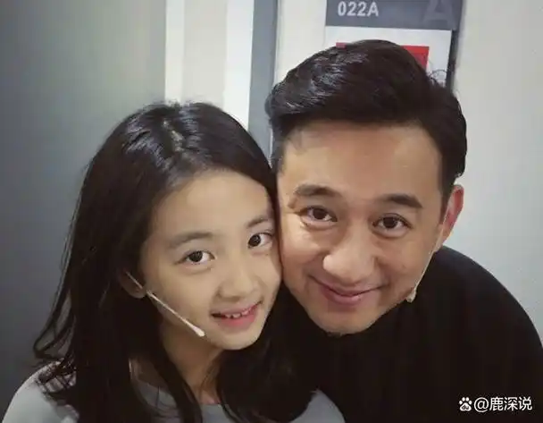 看了黄磊对孩子的教育观,就理解他17岁的女儿为何这样打扮了!