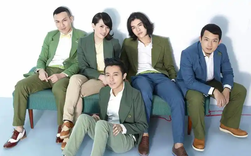 原创吴青峰发生了什么罕见负能量深夜发文心好累引外界担忧