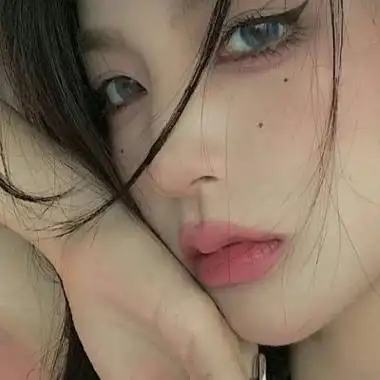 又霸气又高冷的图片-女生头像 - 壁纸之家